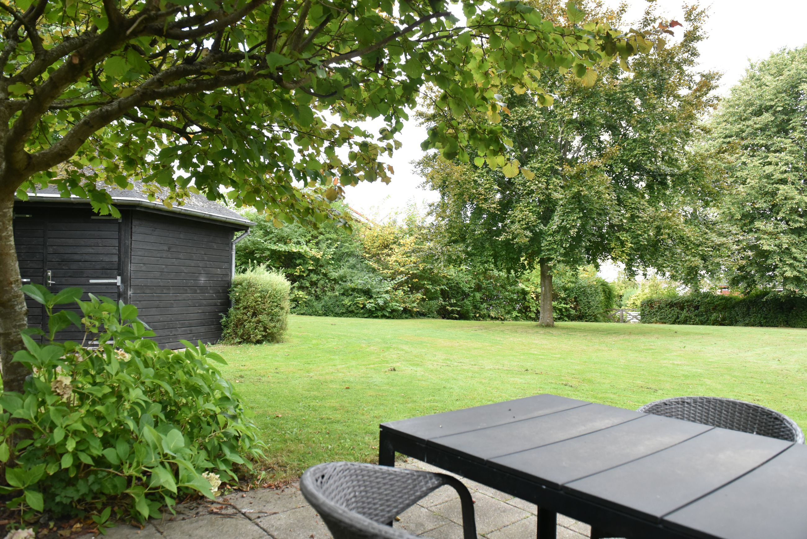 Have med skur og siddepladser hos Kristrupcentret